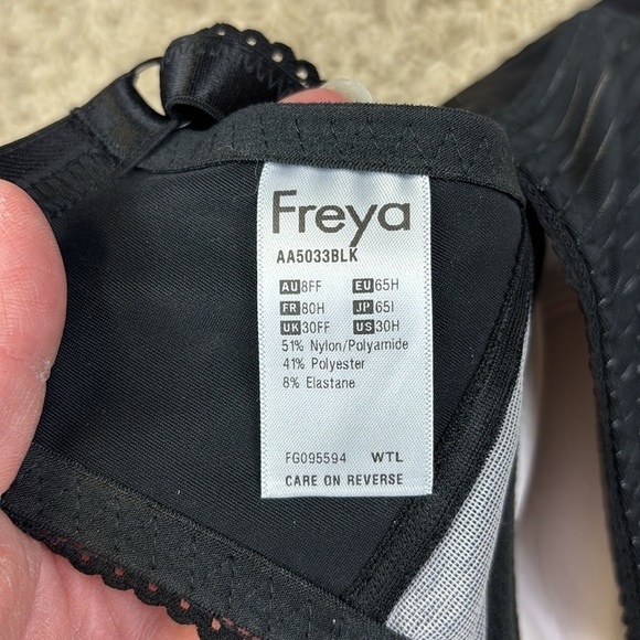 NWT Freya black mode underwire padded half cup bra sz 30H - Picture 7 of 7